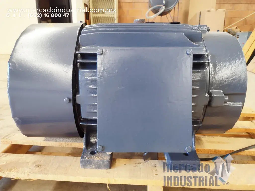 Motor eléctrico bridado de 40 HP 2 polos 3500 RPM - imagen 1