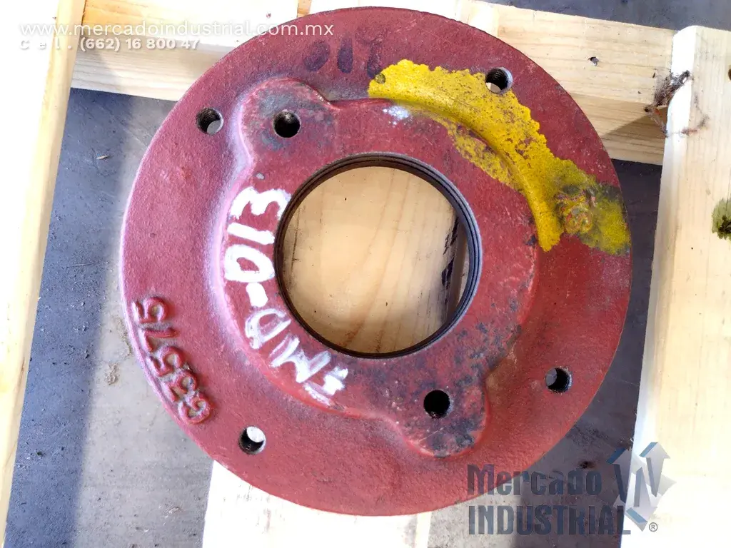 Brida con laberinto para bomba de 2" 1/2 diámetro interno x 1" 7/16 de alto - imagen 1