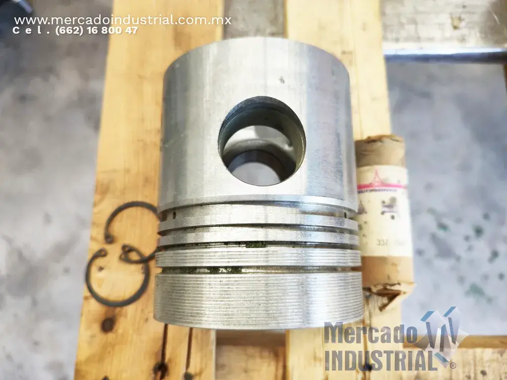 Pistón con pasador y clips DEUTZ Z-09 - imagen 1