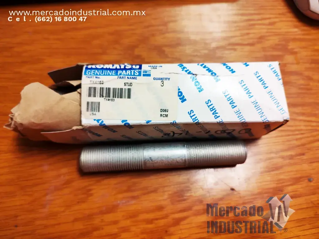 Repuesto para KOMATSU: ESPÁRRAGO (STUD)- PART. NO. TX4163 - imagen 1