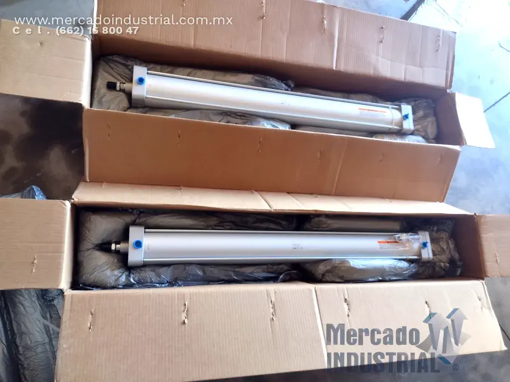 Pistón neumático 250 PSI/1.7 Mpa 90 cm modelo NCA1D 400-3575-X142US marca SMC - imagen 1