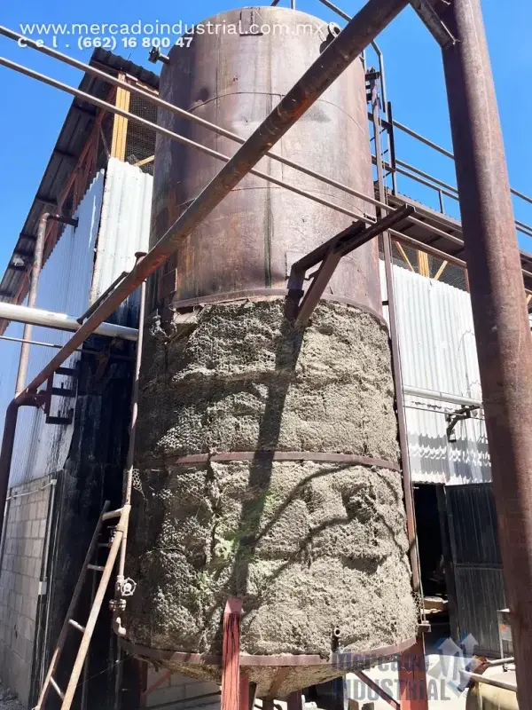 Tanque cilíndrico vertical de acero al carbón de 22.62 m3 - imagen 1