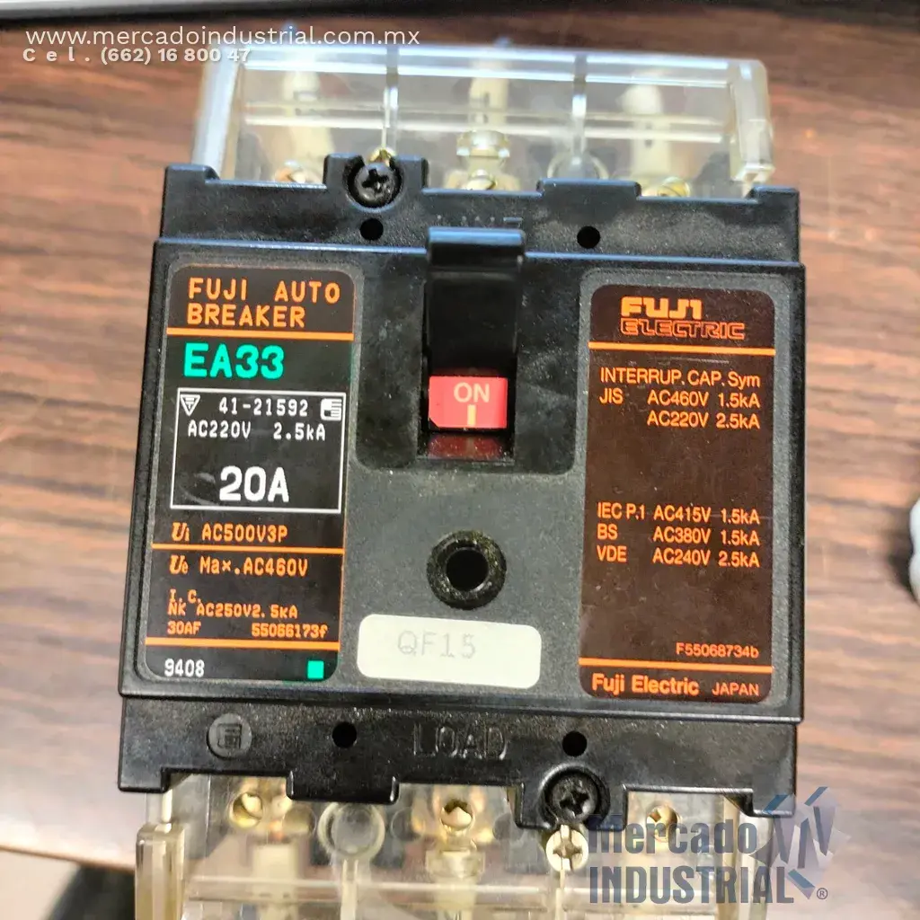 Interruptor FUJI AUTO BREAKER 20 AMP 220VAC 3 polos modelo EA33 marca FUJI ELECTRIC - imagen 1