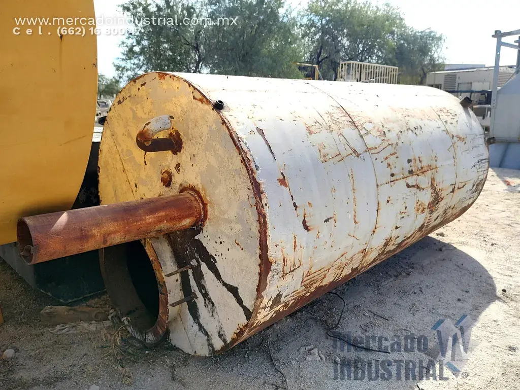 Tanque de acero al carbón de 5 m³ con quemador - imagen 1