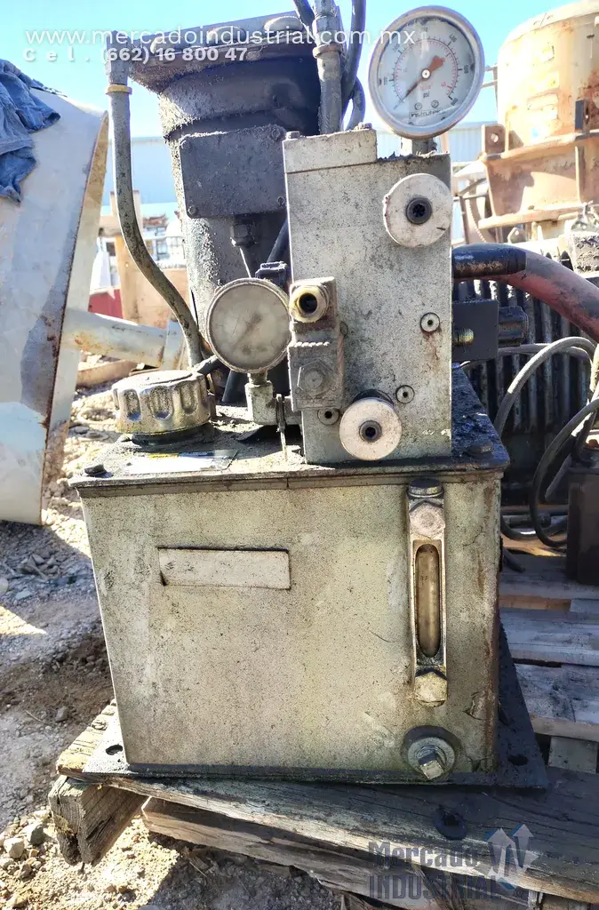 Bomba hidráulica 5000 PSI MAX modelo HPU7133A marca Parker - imagen 1