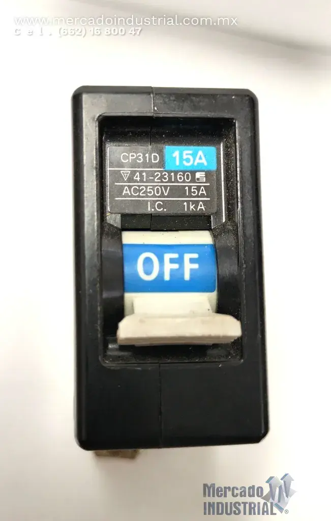 Interruptor térmico 15 AMP 250VAC modelo CP31D marca FUJI ELECTRIC - imagen 1