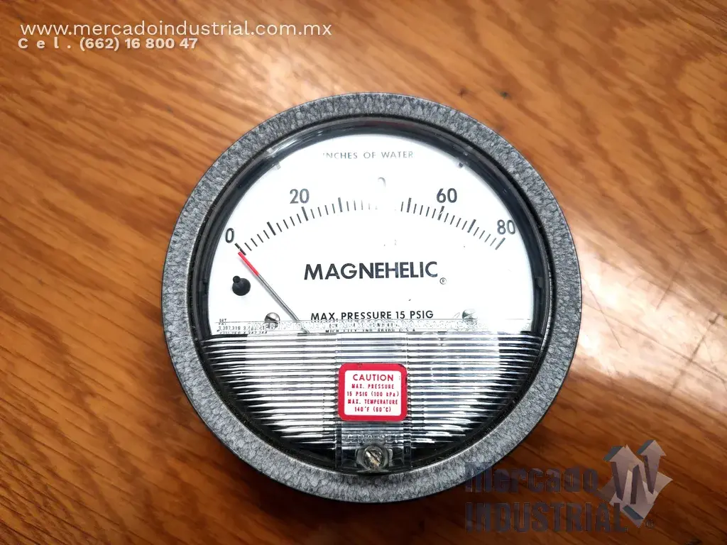 Dwyer pressure gauge 0-80 inches of water modelo 2080C marca Magnehelic - imagen 1
