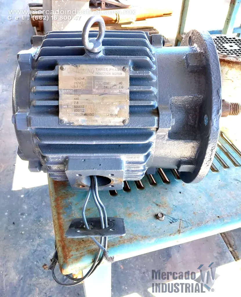 Motor eléctrico 3.7 kW 4 polos 1740 RPM marca Hyosung - imagen 1