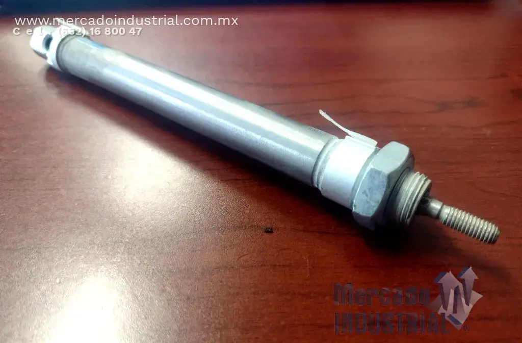 Cilindro neumático 10 bar modelo DSNU-16-100-P-A marca Festo - imagen 1