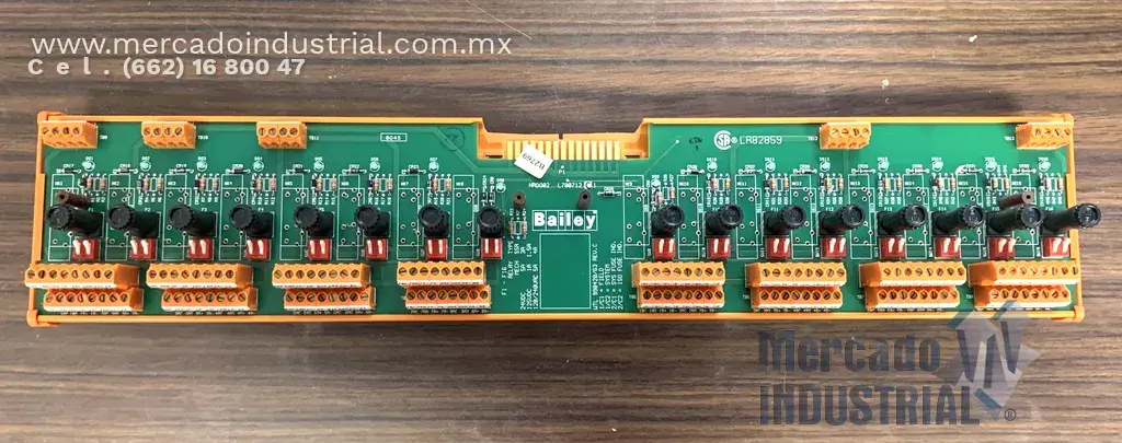 Placa de terminación de salida de relé 120/240 VAC modelo NRDO02 marca BAILEY - imagen 1