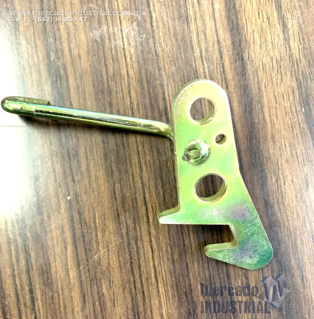 Pestillo derecho RH LATCH modelo 2793872 marca CLARK - imagen 1