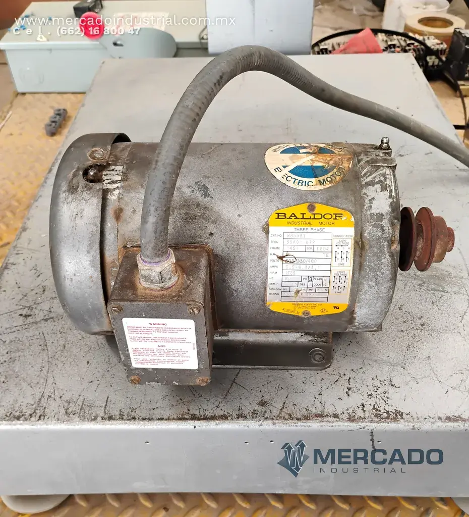 Motor eléctrico 2 HP 4 polos 1725 RPM marca Baldor - imagen 1