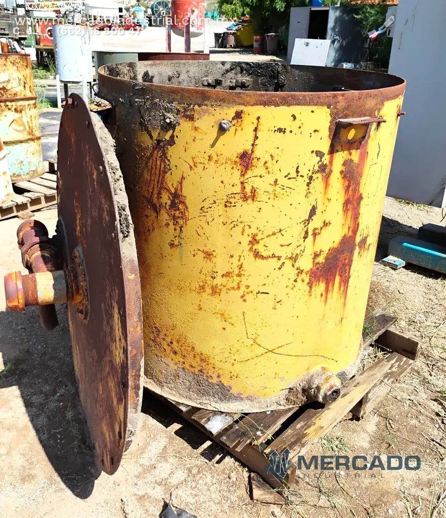 Tanque vertical de 600 Litros - imagen 1