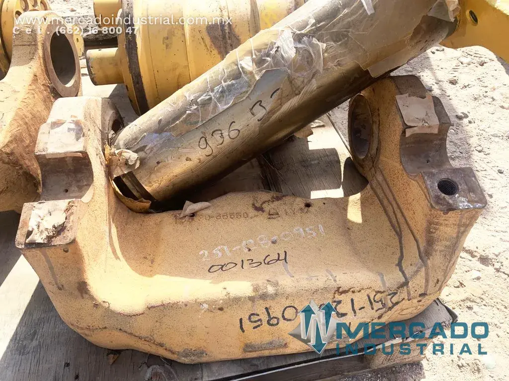 Komatsu 195-30-66550 BOGIE ASSY (D375A-5) - imagen 1