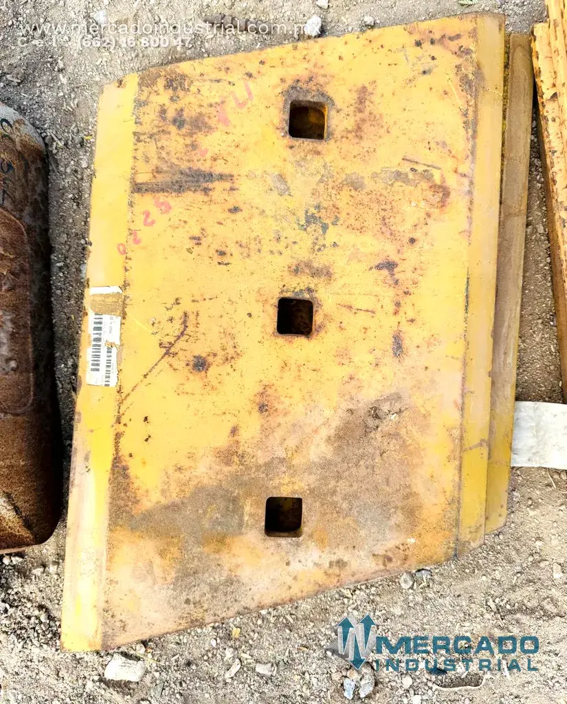 Hensley 17A-71-A5220 CUTTING EDGE (D155AX-6) - imagen 1