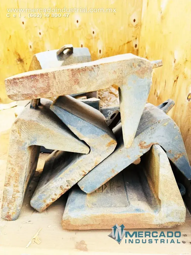 Hensley ES66975HX CORNER HEEL SHROUD (PC3000-6) - imagen 1