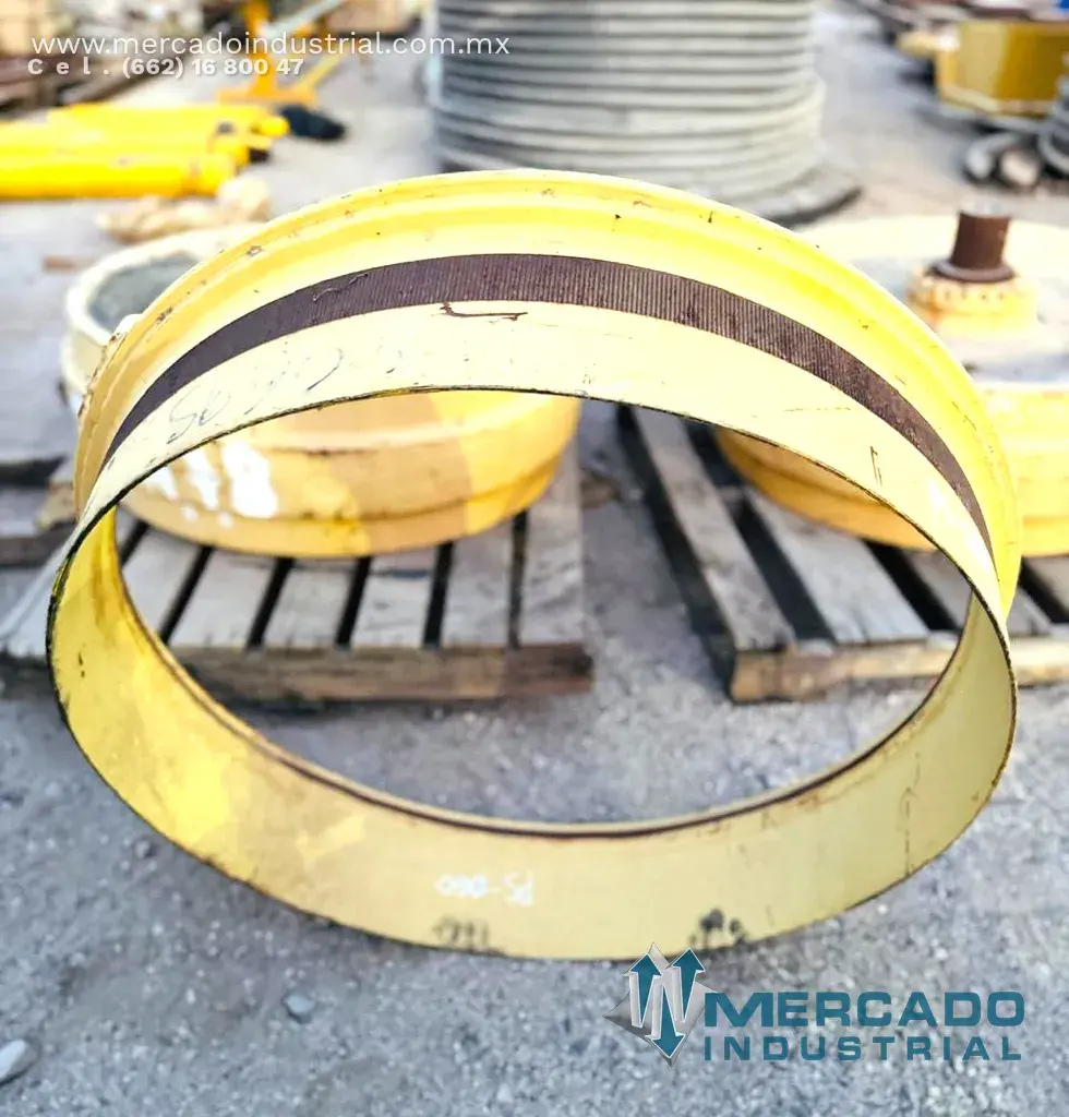 Komatsu 426-30-32220 BAND (WA900-3) - imagen 1