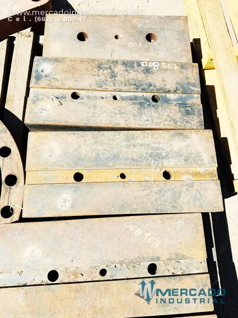Terex LINER PLATE NO. DE PARTE: A6984/103 PARA QUEBRADORA TEREX 4242 - imagen 1