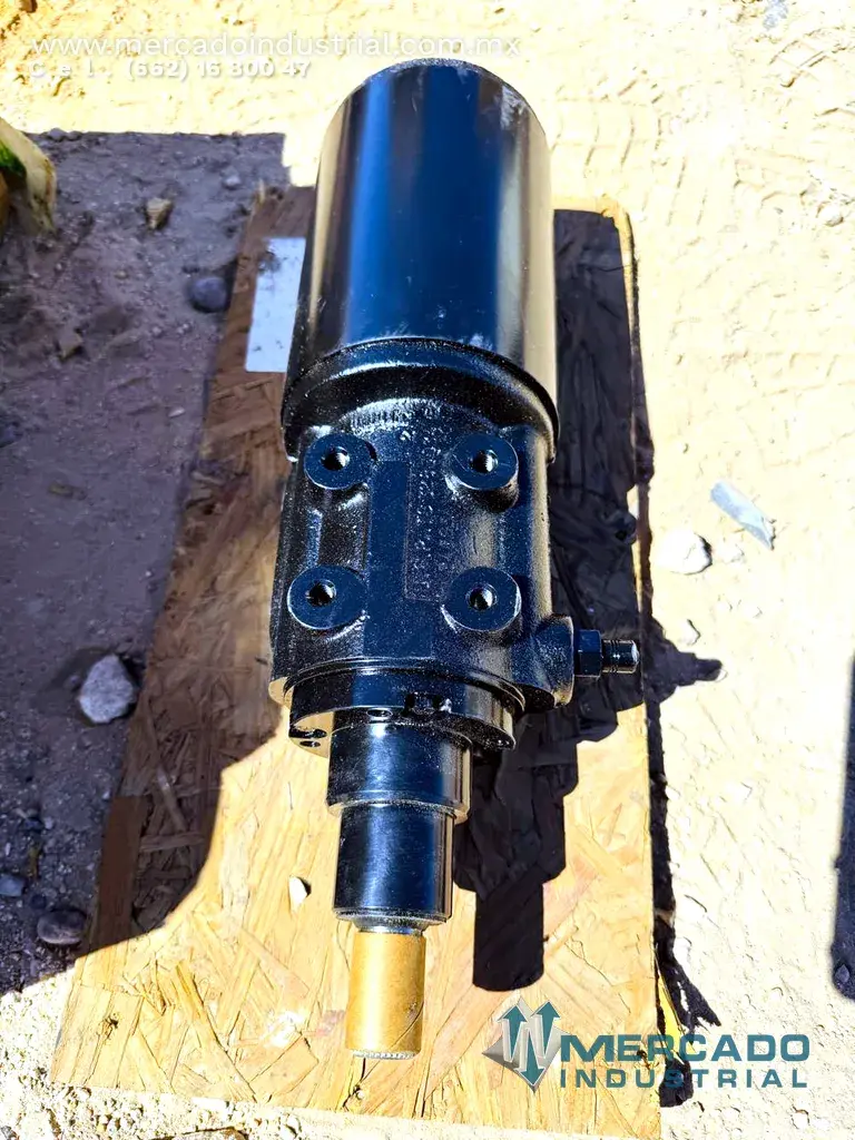 Komatsu 561-40-63302 VALVE ASS'Y (HD785-5LC) - imagen 1