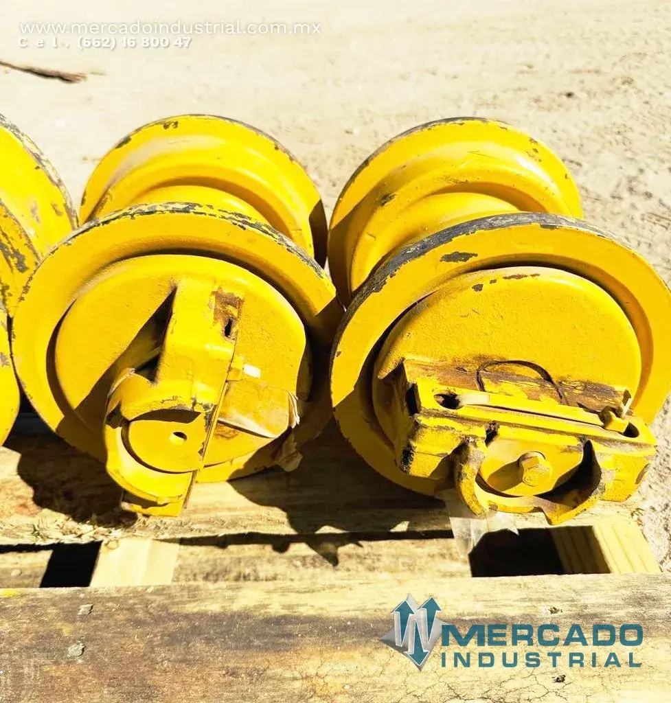 Komatsu 131-30-00345 TRACK ROLLER (D61EX-15) - imagen 1