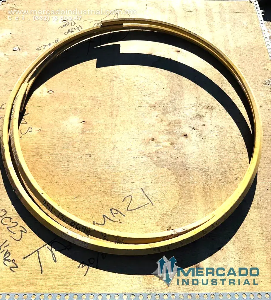 Komatsu TG3684 (426-30-12150) LOCK RING (WA900-3) - imagen 1
