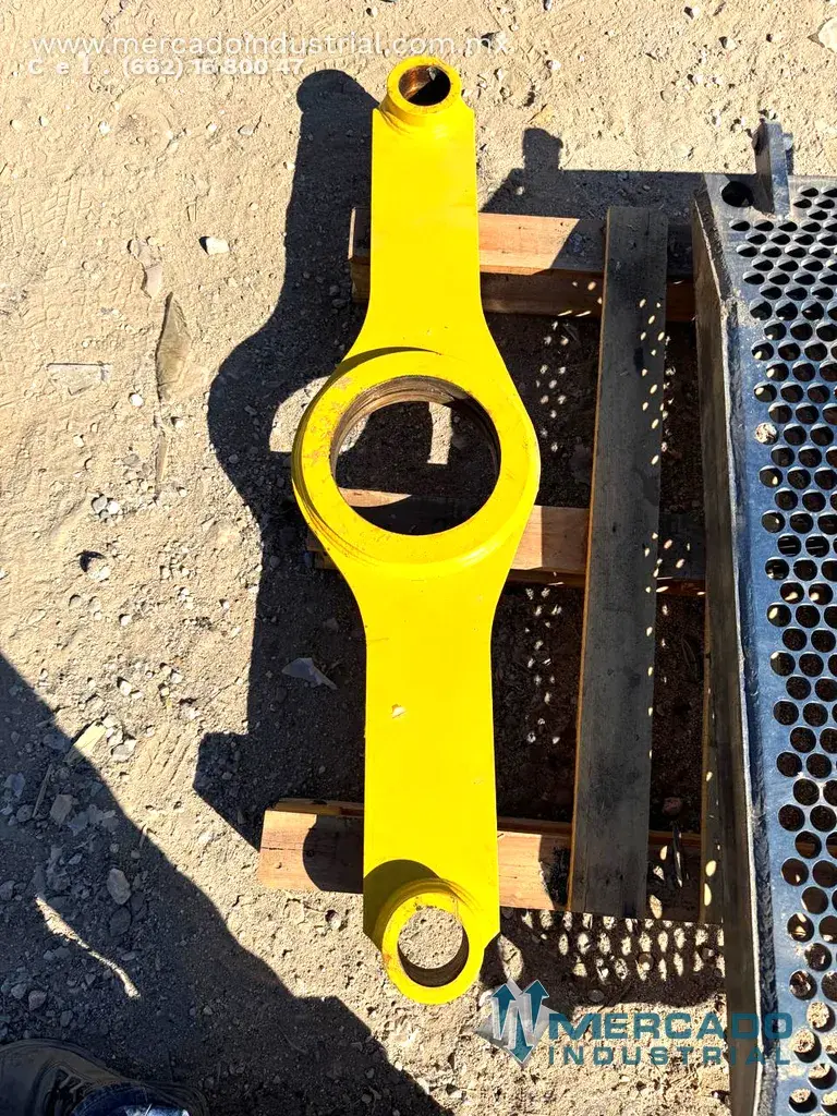 Komatsu 427-14-11111 TRUNNION (WA900-3) - imagen 1