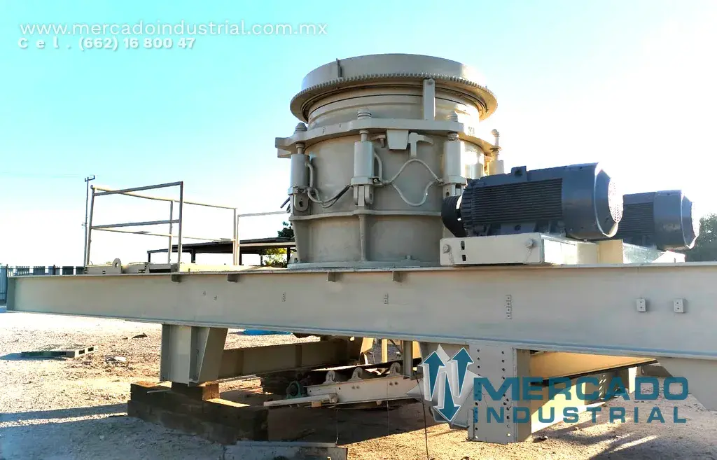 Quebradora de cono 4.5 cabeza estándar modelo JCIK400 marca KPI-JCI montado en chasis - imagen 1