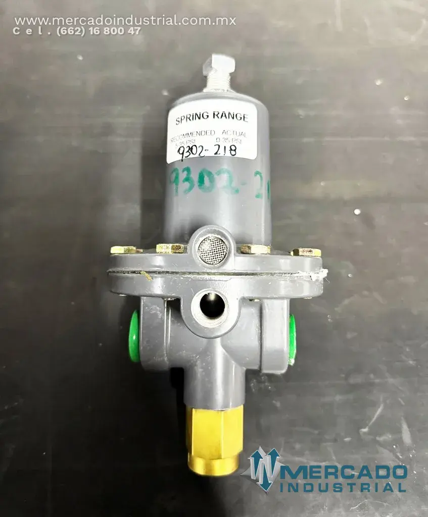 Regulador de presión 0-35 PSI modelo 164-A10 marca Fisher - imagen 1