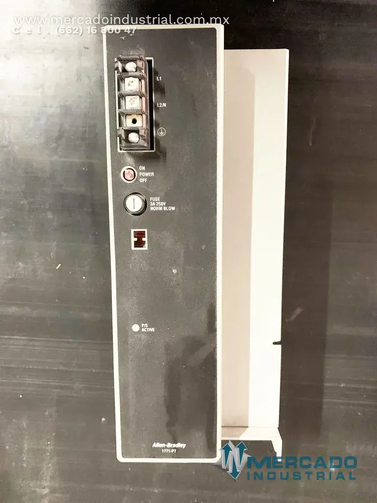 Fuente de alimentación 120/220V modelo 1771-P7/C marca Allen Bradley - imagen 1