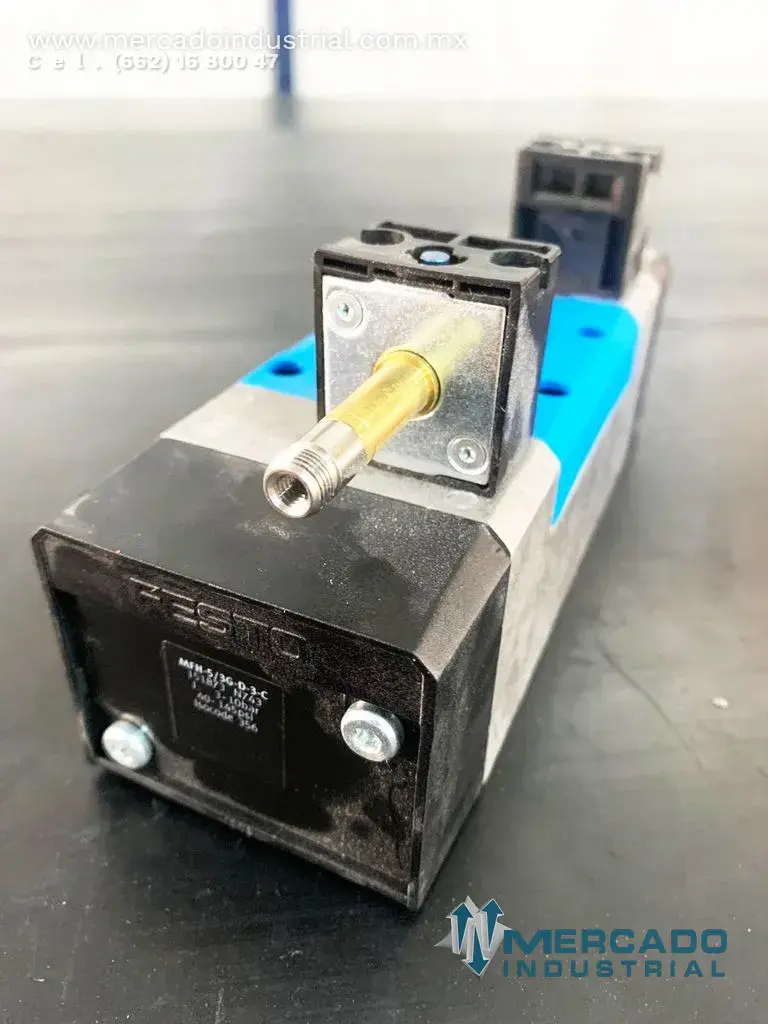 Válvula solenoide 3-10 Bar modelo MFH-5/3G-D-3-C marca Festo - imagen 1