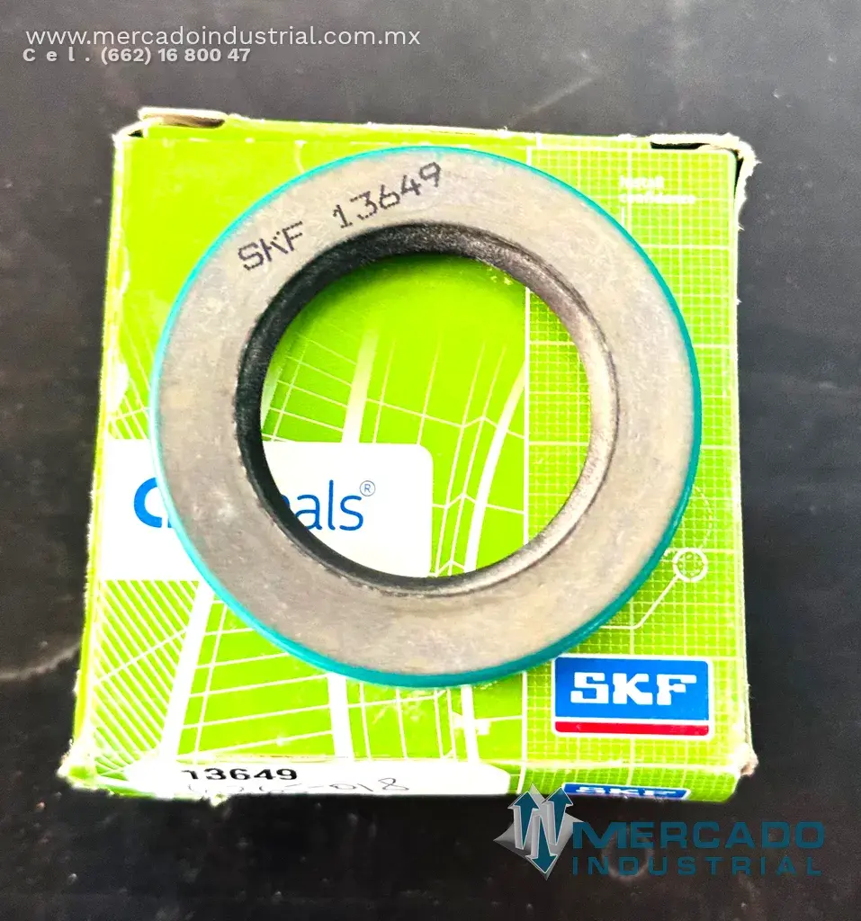 Sello radial del eje modelo 13649 marca SKF - imagen 1