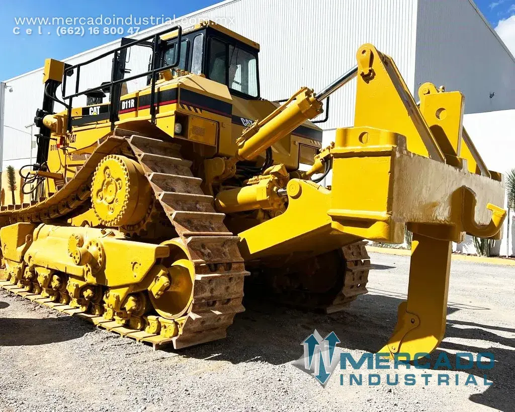Bulldozer sobre oruga D11R Caterpillar - imagen 1