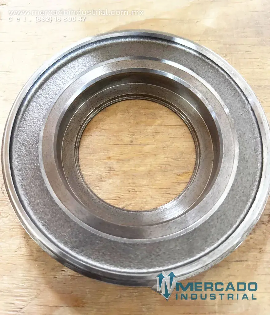 Komatsu 75730673 SEALING FLANGE (PC3000-1) - imagen 1