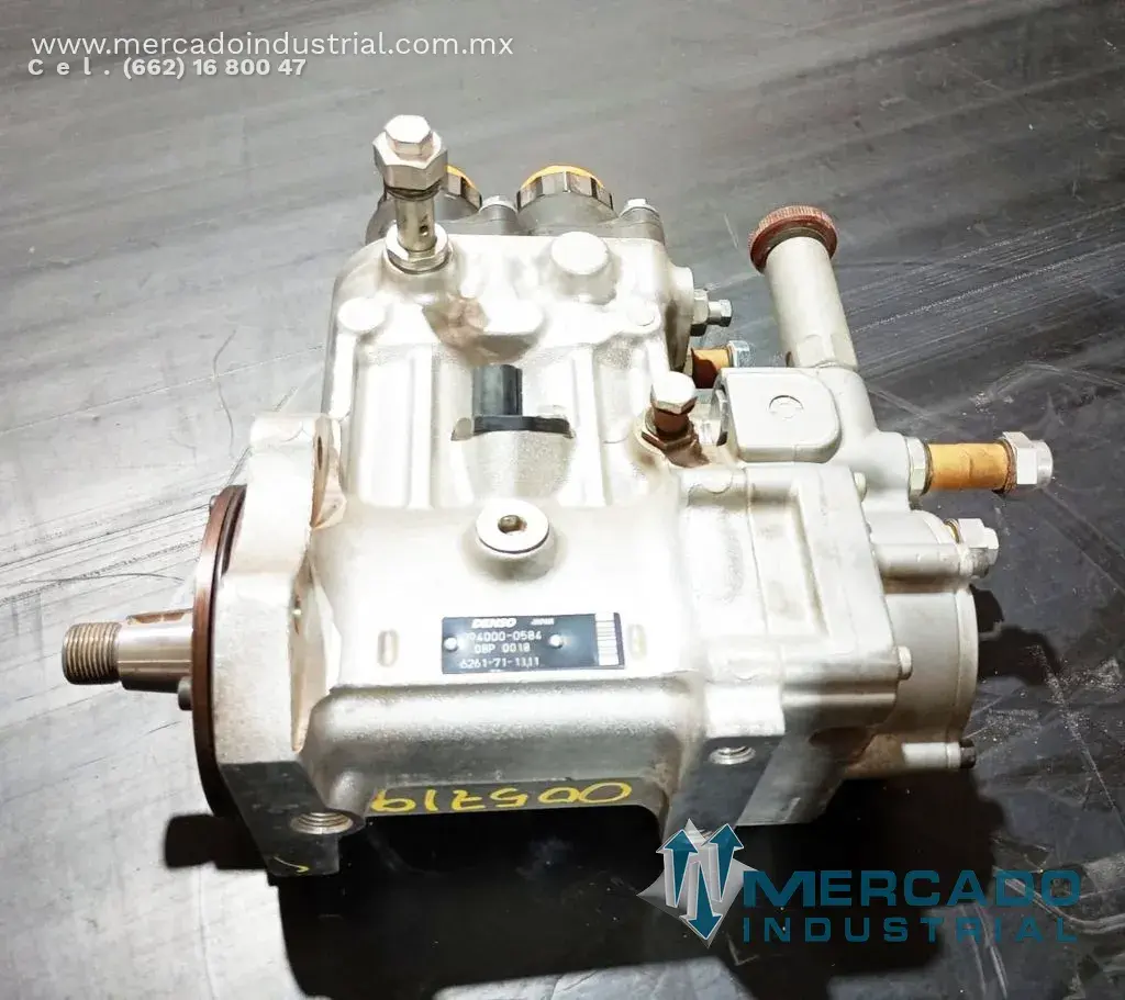 Denso 6261-71-1110 XPUMP (D155AX-6) - imagen 1