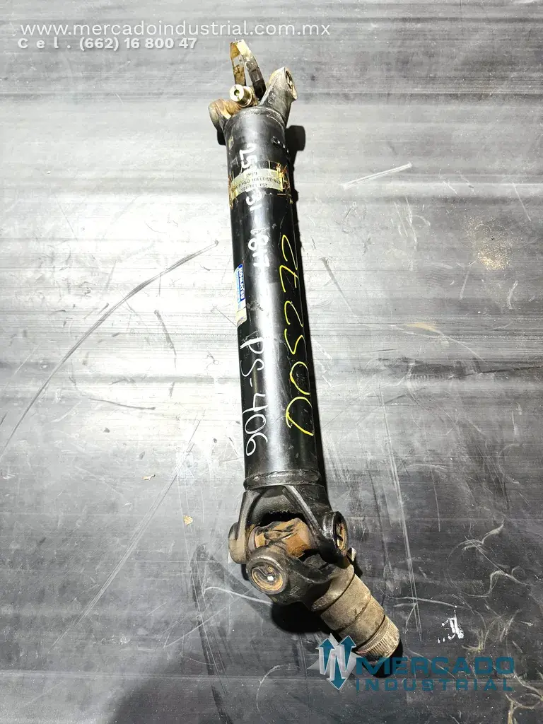 Komatsu 42N-20-11101 DRIVE SHAFT FRONT (WB146) - imagen 1