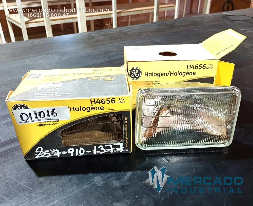 GE 3BKDL00 X X7T805303 FARO RECTANGULAR HALOGENO ALTAS PARA KENWORTH T800 - imagen 1