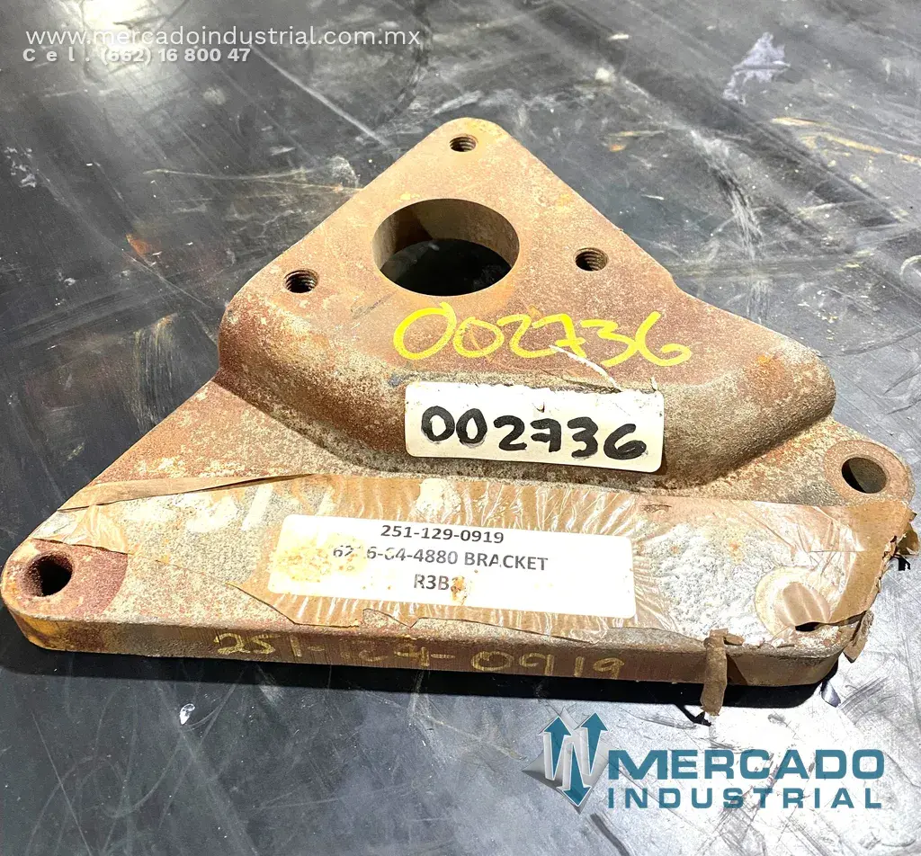 6216-64-4880 BRACKET (HD785-5WT) - imagen 1