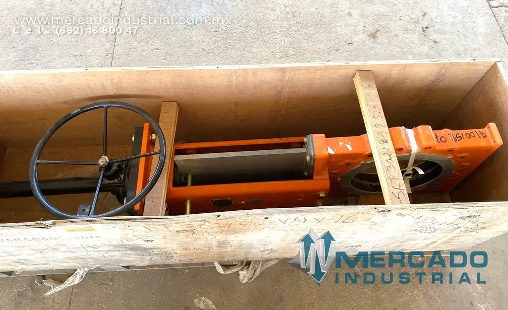 Válvula de compuertas de cuchilla de cuerpo ancho 16 size 5100 KPa marca Isogate - imagen 1