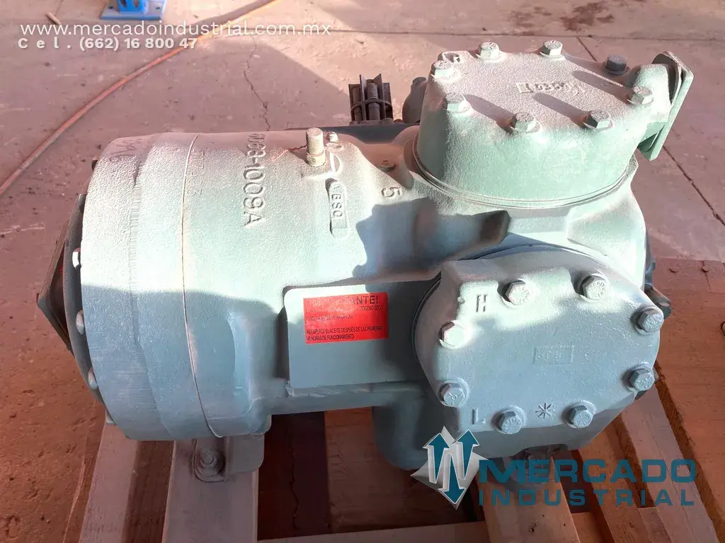 Compresor semihermético 10 TON 440V modelo 06DA824636 marca CARRIER - imagen 1