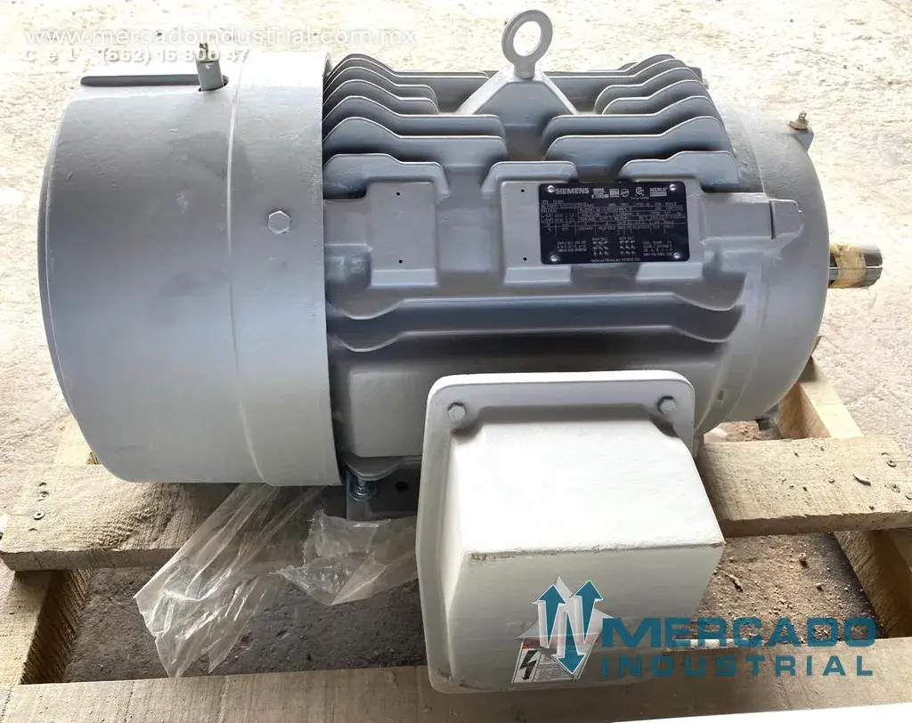 Motor eléctrico trifásico 15 HP 8 polos 875 RPM marca SIEMENS - imagen 1