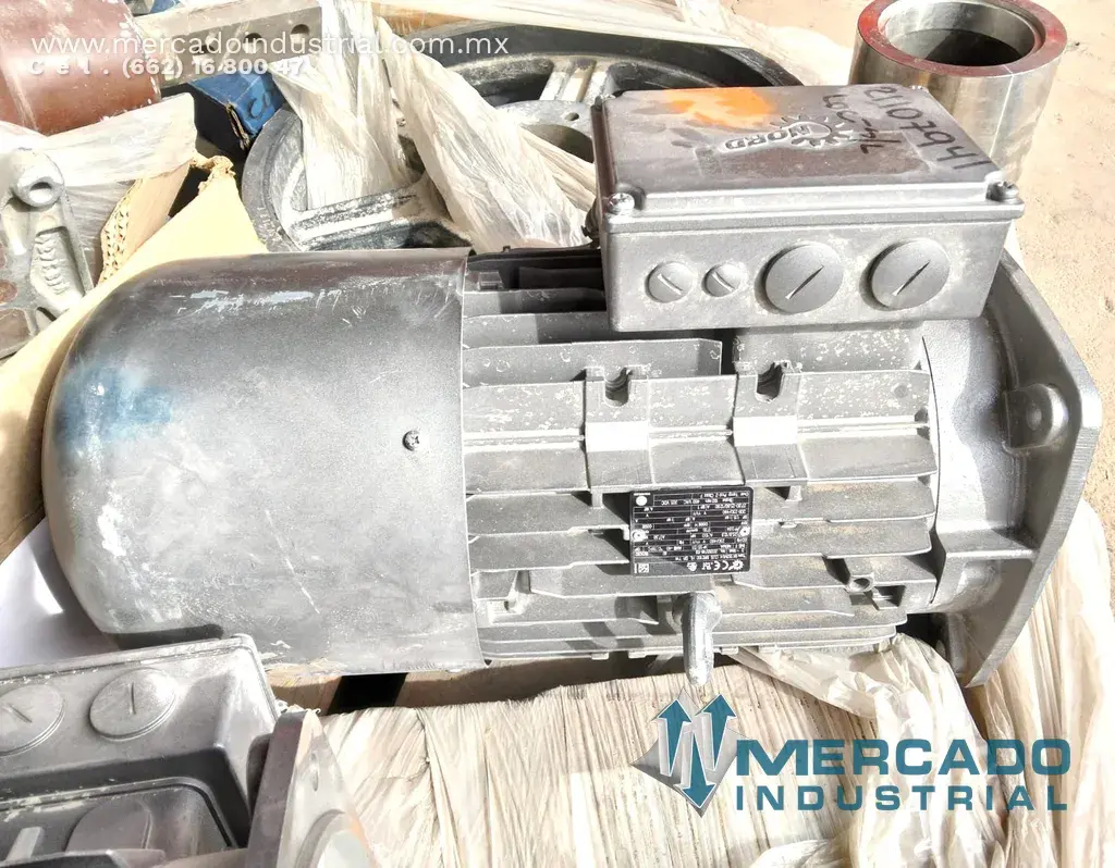 Motor eléctrico bridado 10 HP 6 polos 1735 RPM marca NORD - imagen 1