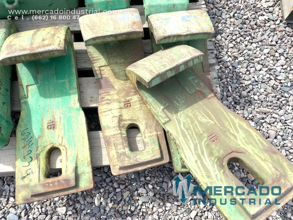 Cubierta labio cucharón parte 25182-2 marca Esco - imagen 1