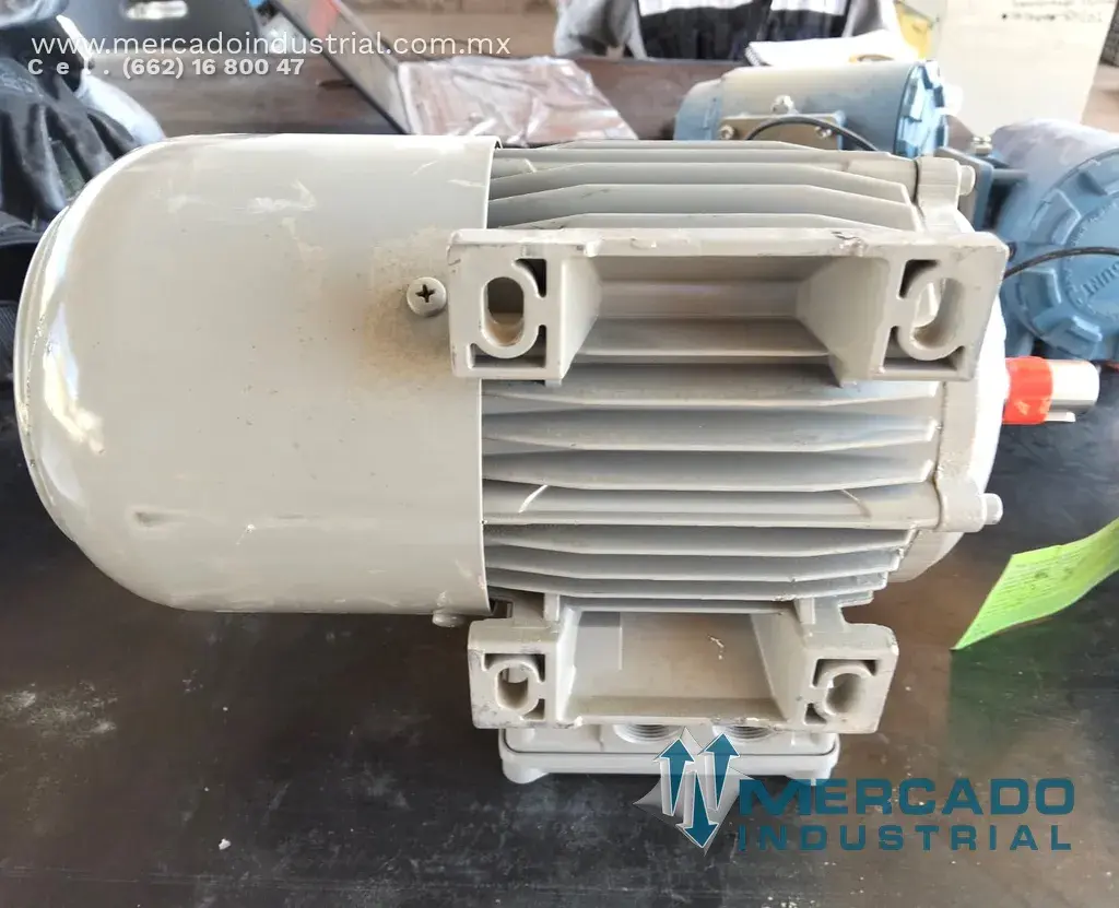 Motor eléctrico 2 HP 2 polos 3380 RPM marca HEW - imagen 1