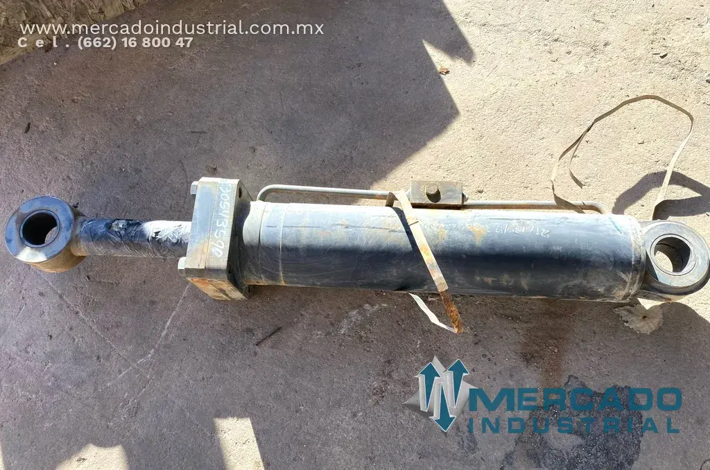 Cilindro hidráulico parte 0049 5C marca Hyster - imagen 1
