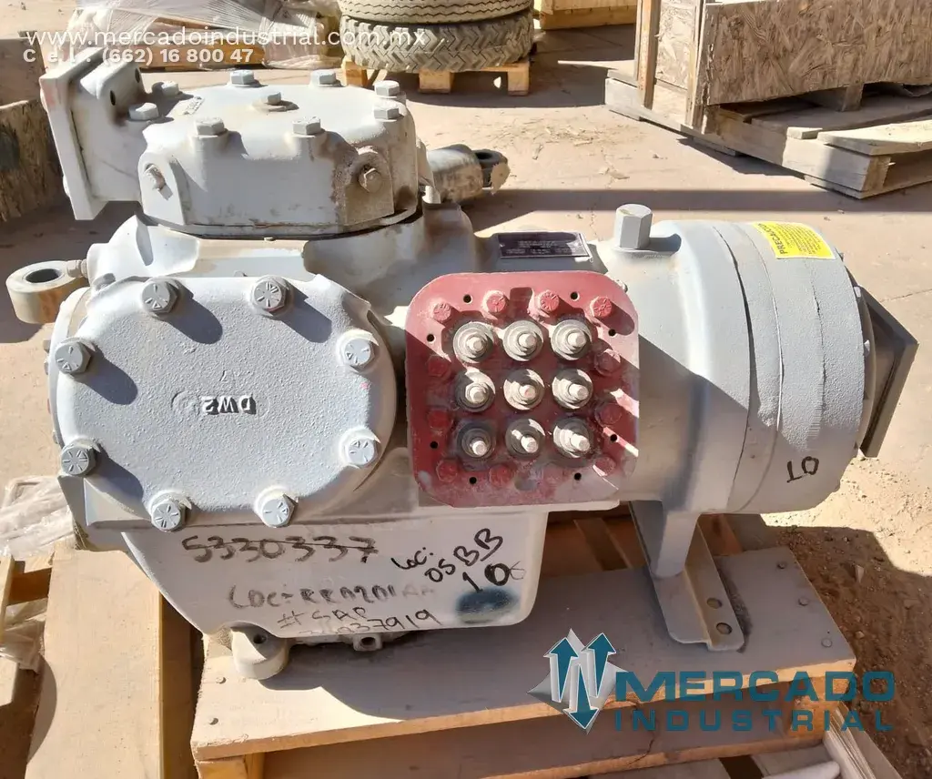 Compresor refrigerante 40 HP 460V modelo R22 marca CARRIER - imagen 1