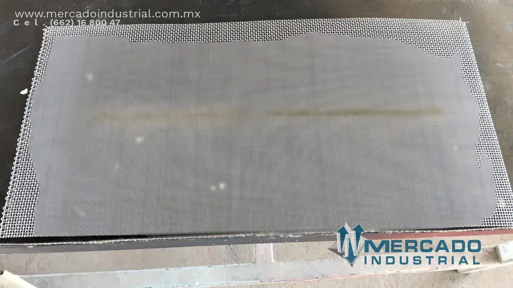 Rejilla acero inoxidable 12" x 24" parte 9319T595 marca McMaster - imagen 1