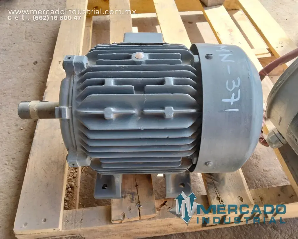 Motor eléctrico trifásico 5 HP 4 polos 1715 RPM marca Siemens - imagen 1