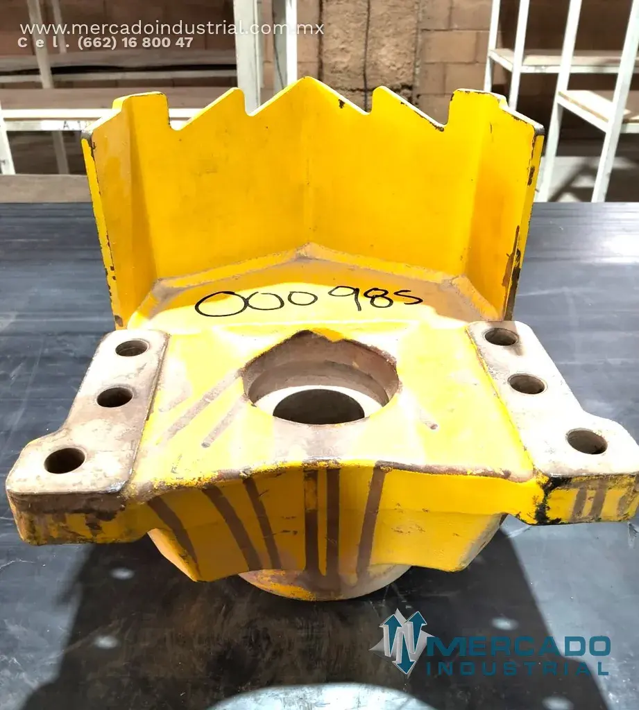 Komatsu 134-30-63112 YOKE (D61EX-15) - imagen 1