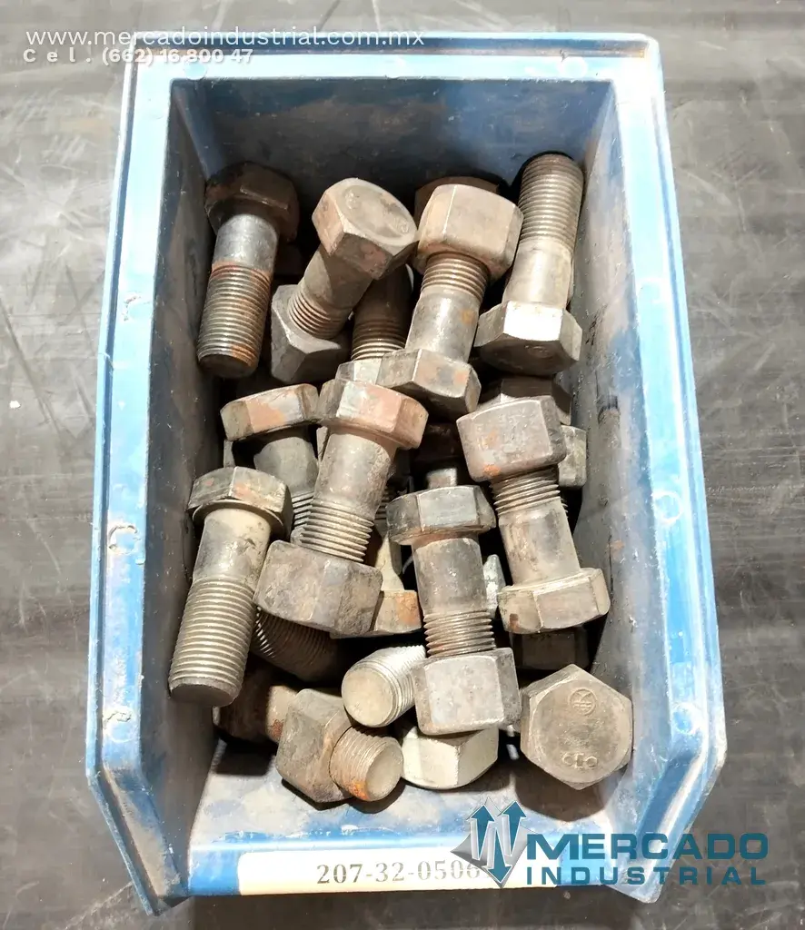 Komatsu 207-32-05061 BOLT KIT SH (PC300-7EO) - imagen 1