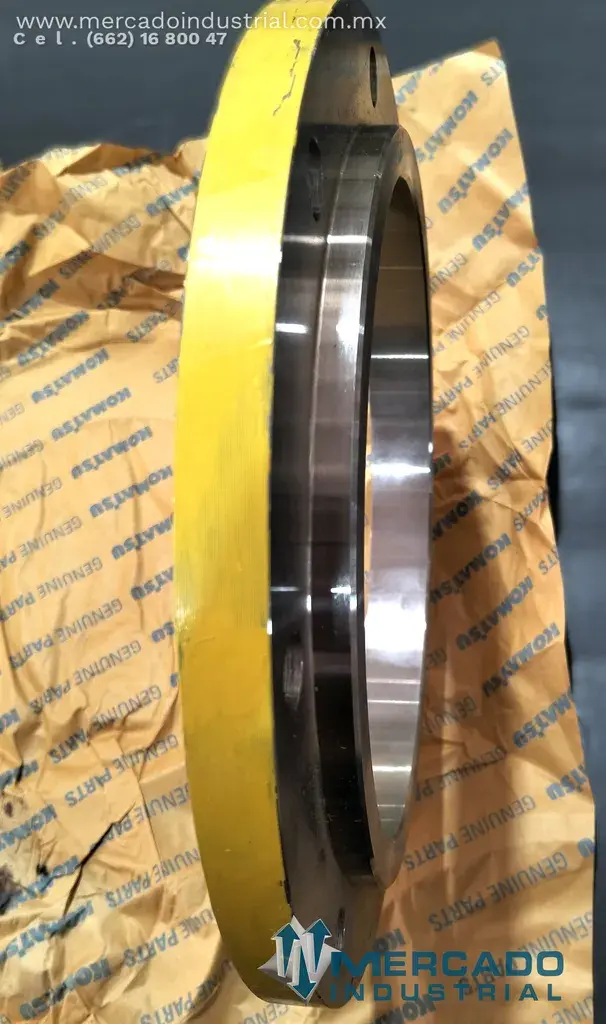 Komatsu 561-40-61141 COVER (HD785-5) - imagen 1